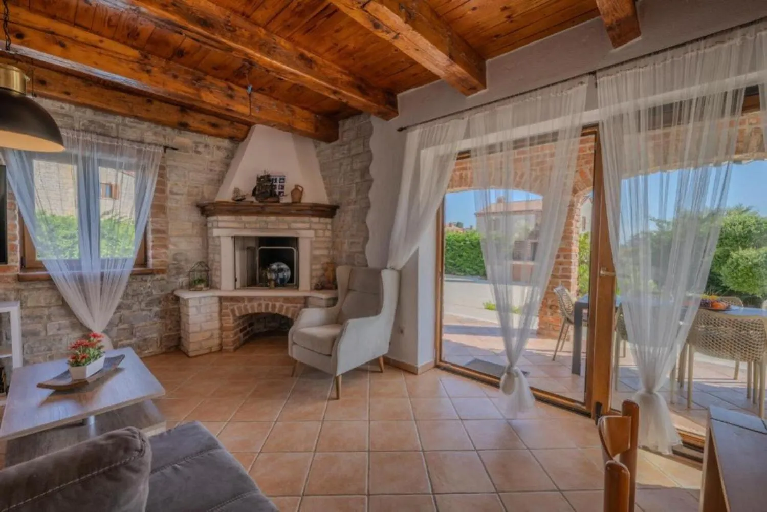 Villa Sonne In Central Istria For 8 People - Pet Friendly With Private Pool Juršići クロアチア