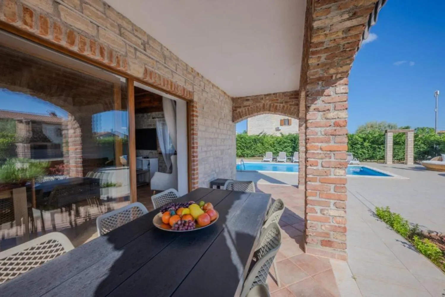 Villa Sonne In Central Istria For 8 People - Pet Friendly With Private Pool Juršići
