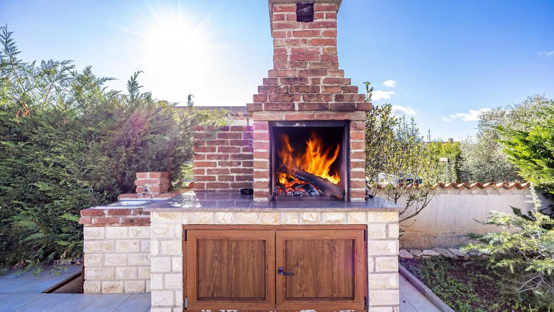 Villa Sonne In Central Istria For 8 People - Pet Friendly With Private Pool Juršići